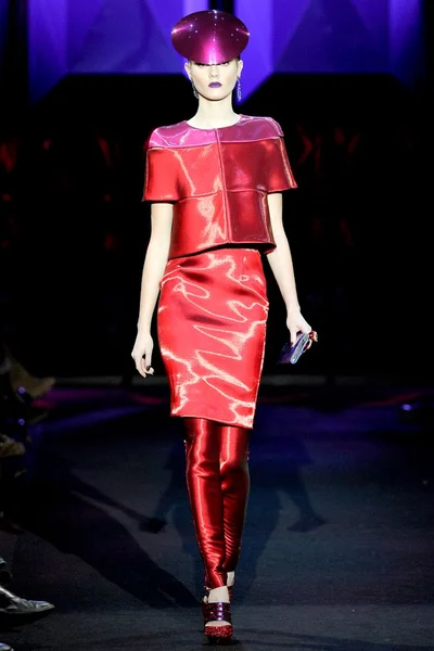 Look 17